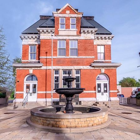 Sandwich Boutique Hotel Windsor Bagian luar foto