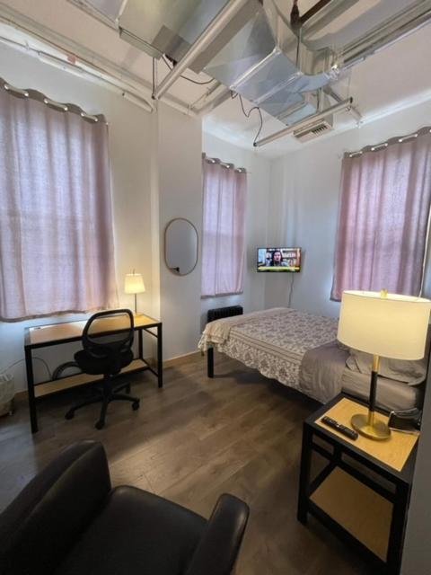 Sandwich Boutique Hotel Windsor Bagian luar foto
